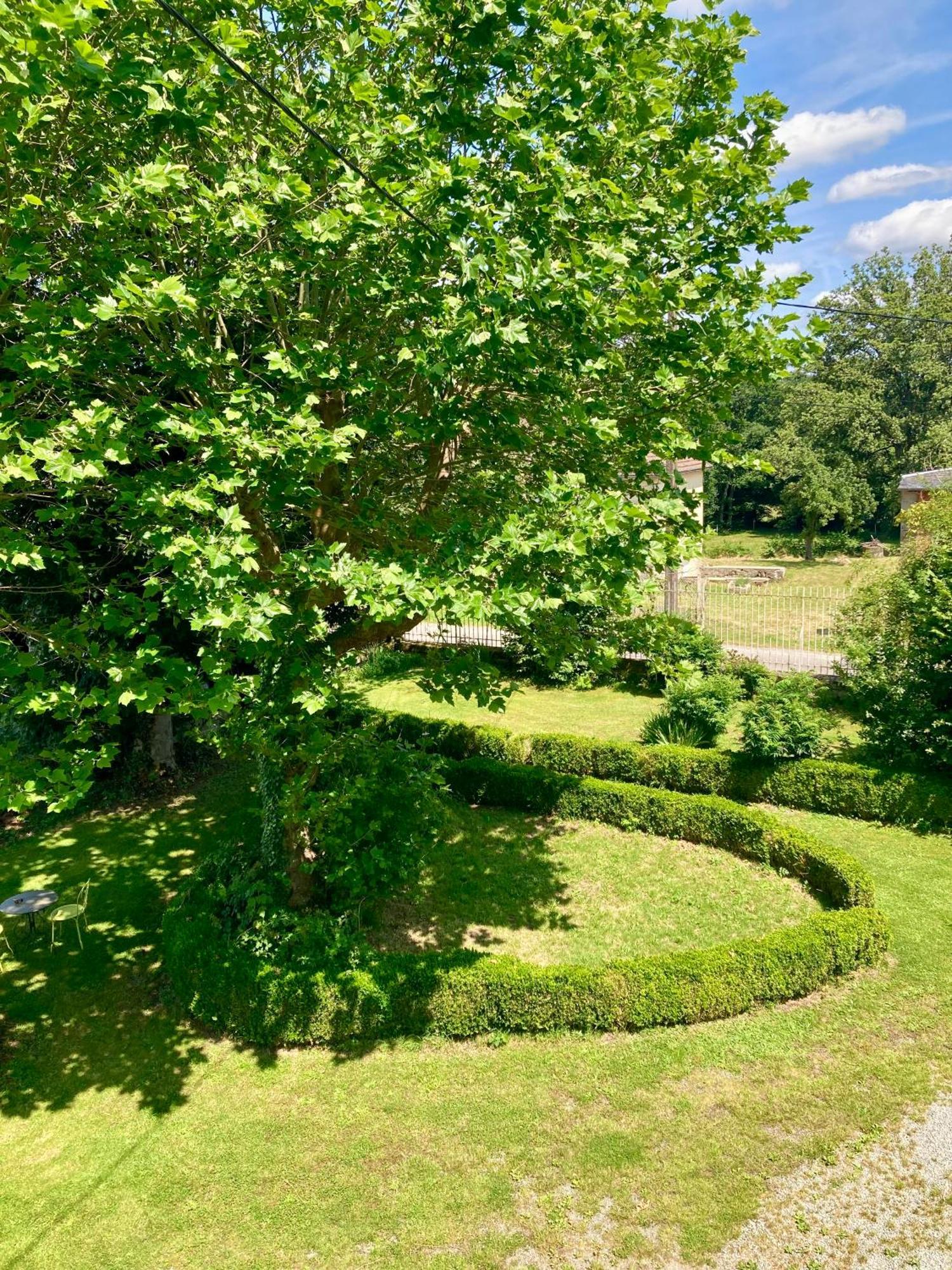 Chateau Gioux Saint-Pierre-Bellevue Екстериор снимка