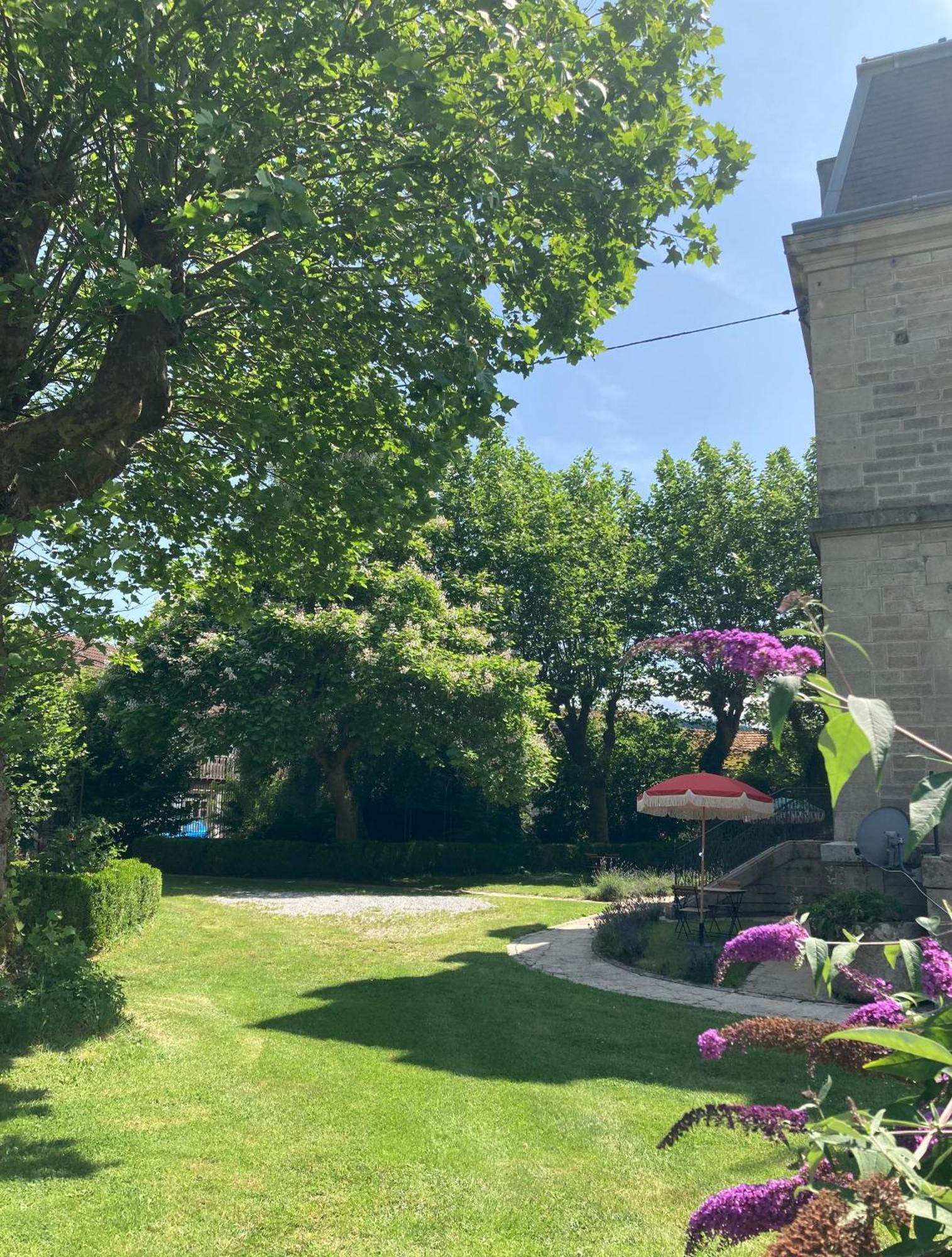 Chateau Gioux Saint-Pierre-Bellevue Екстериор снимка